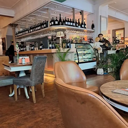 Gaestehaus Cafe Orth 4 Lägenhet *