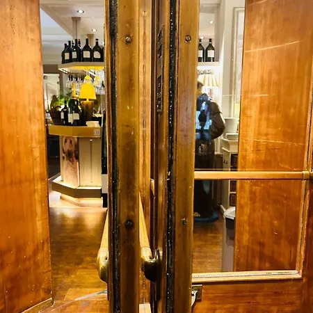 Lägenhet Gaestehaus Cafe Orth 4