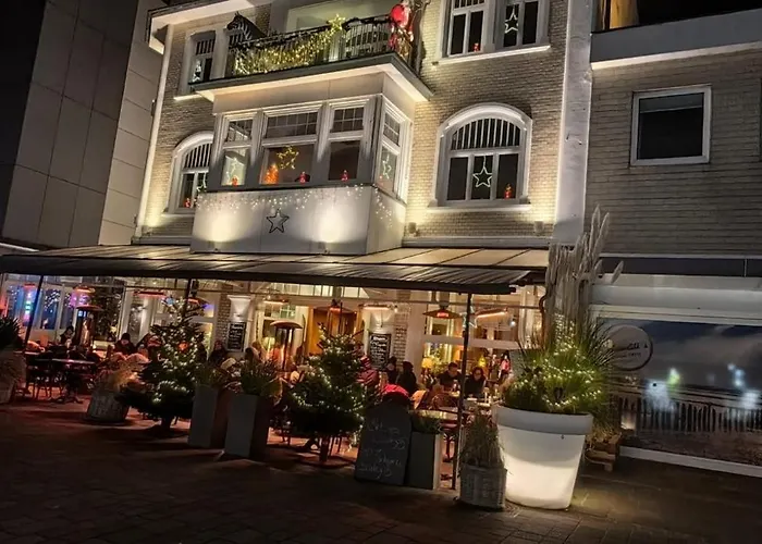 Апартаменты Gaestehaus Cafe Orth 4 *